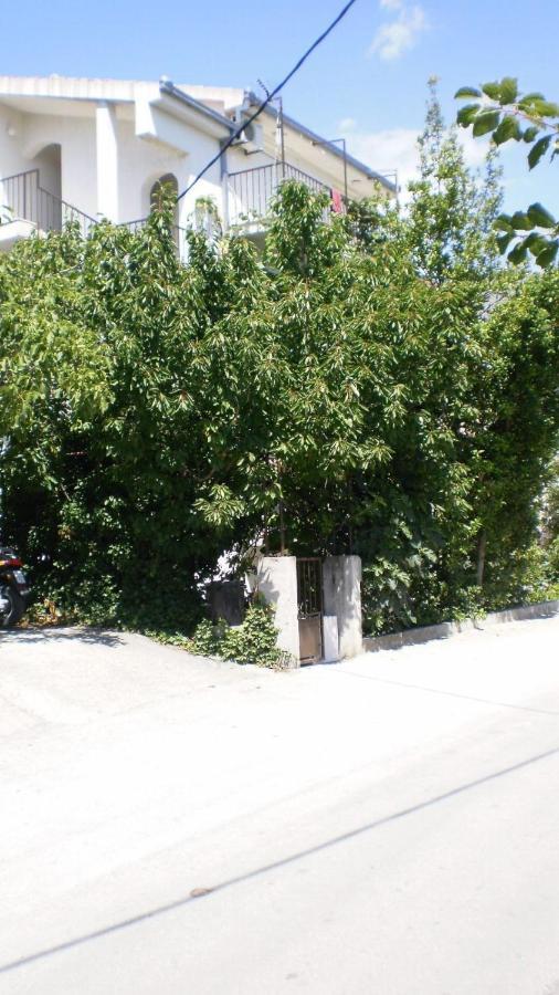Apartments Prizmic Podstrana Luaran gambar