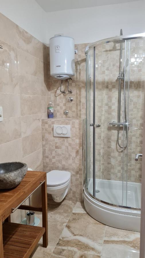 Apartments Prizmic Podstrana Luaran gambar