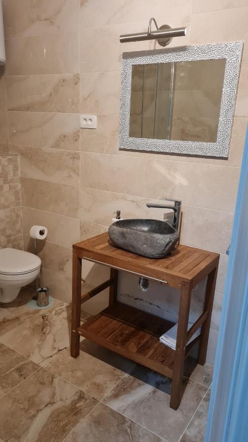 Apartments Prizmic Podstrana Luaran gambar